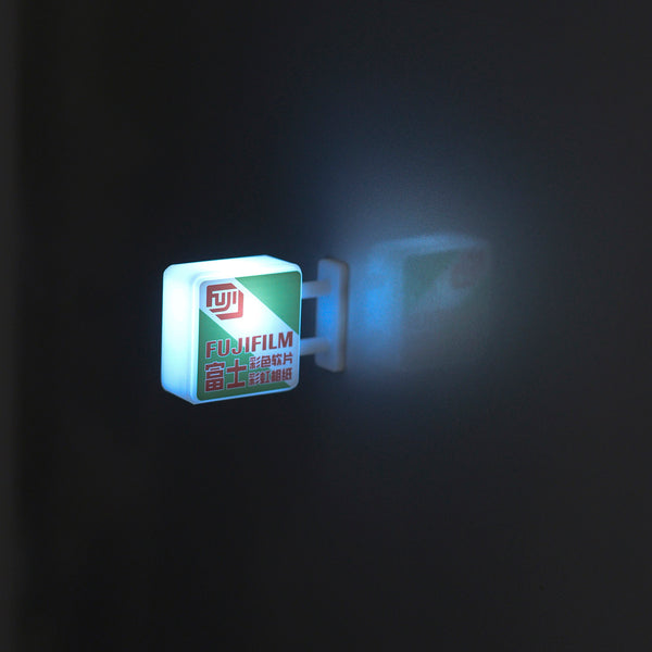 Film-themed retro refrigerator magnets with warm and cold lights