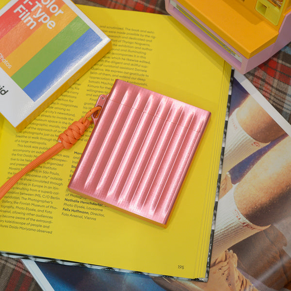 Polaroid photo paper box, with non-stick compartments, available for release