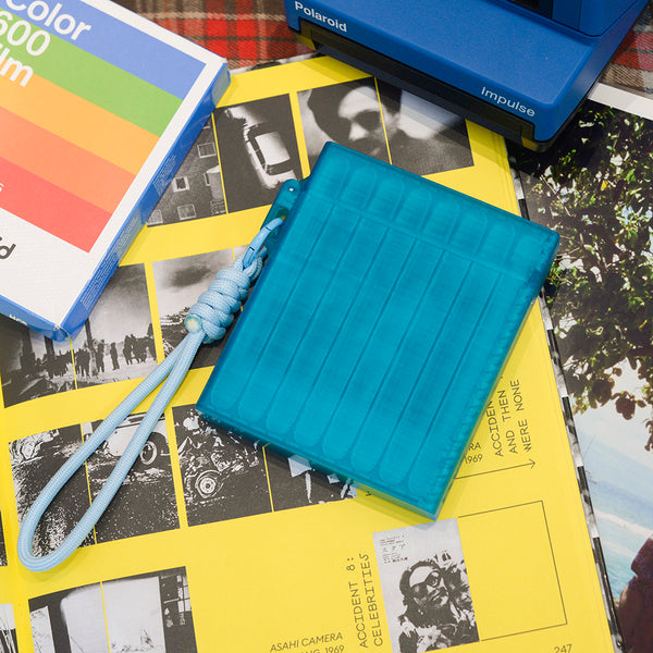 Polaroid photo paper box, with non-stick compartments, available for release
