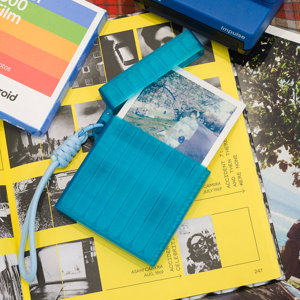 Polaroid photo paper box, with non-stick compartments, available for release